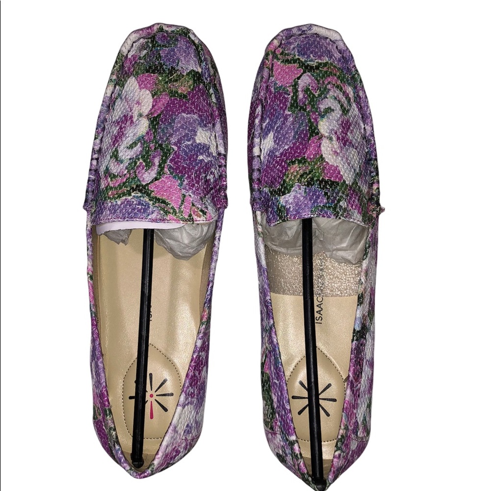 NWOT Isaac Mizrahi Live! Floral Leather Moccasins size 9.5W